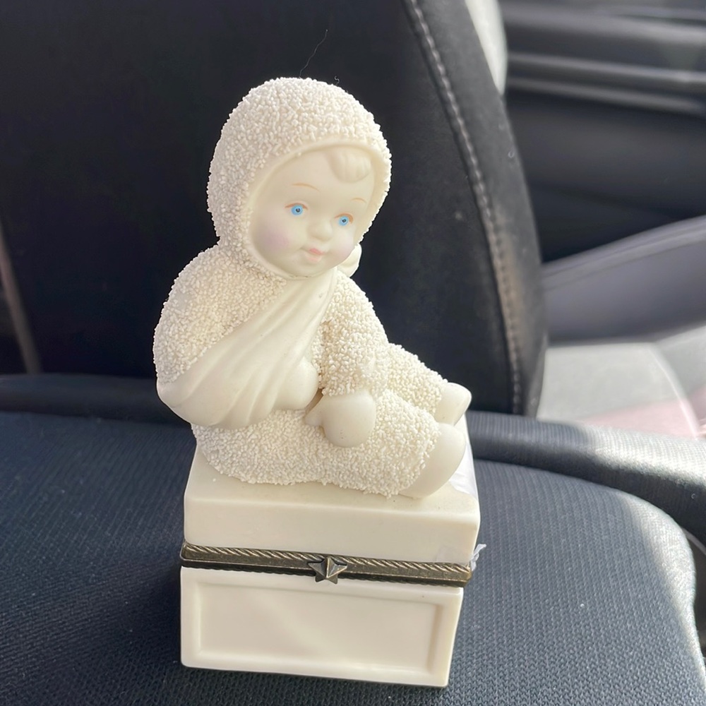 Vintage Department 56 Snow Babies “ Get Well Soon “ Trinket Box 2001